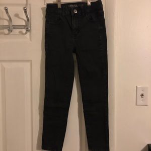 American Eagle crop pants in black